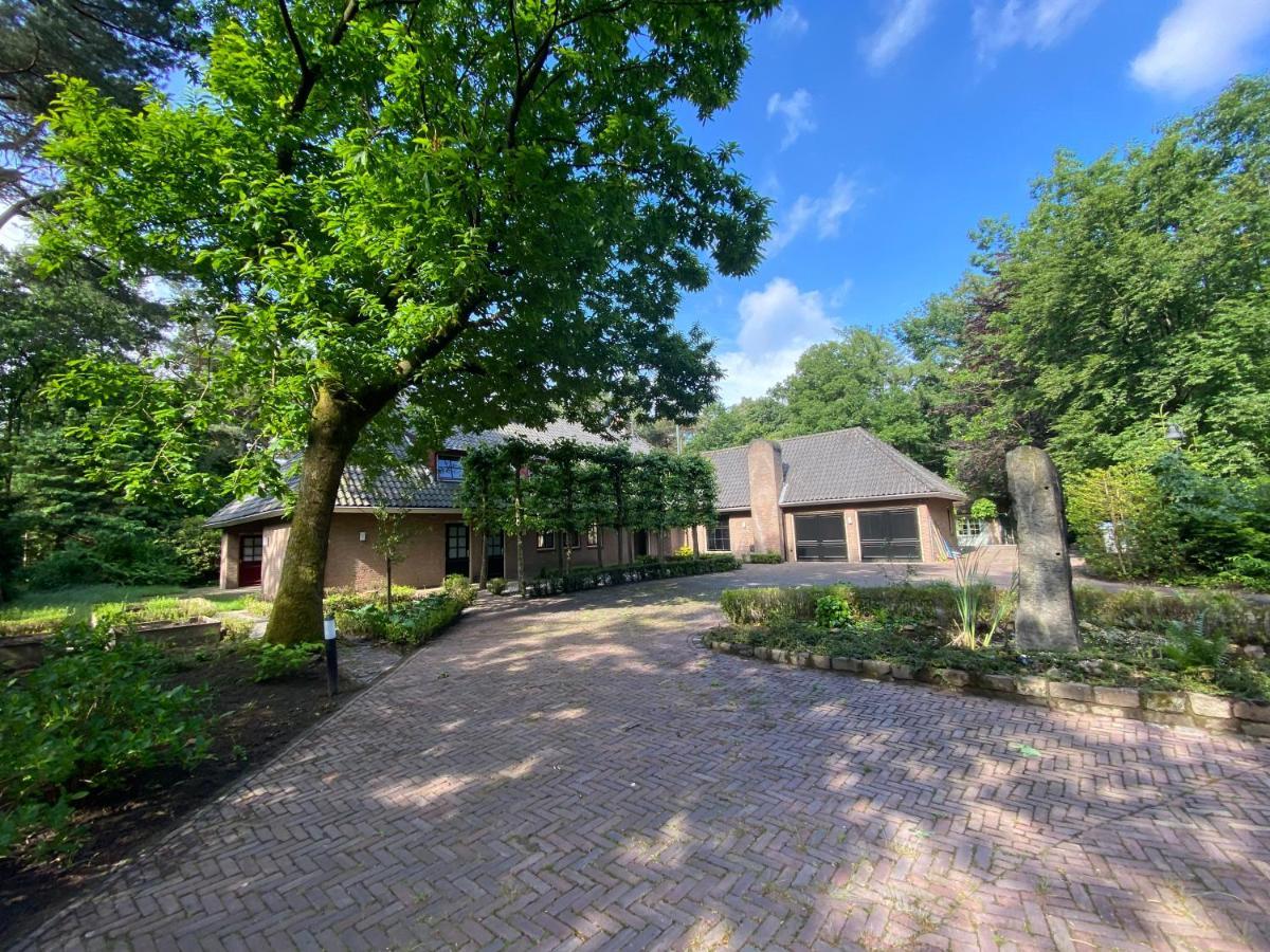 Sjieke Gezellige Villa In Het Bos Lieshout Εξωτερικό φωτογραφία